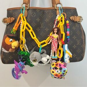 💖Decorative chain for handbags, backpacks, bags of different characters.